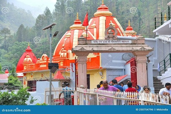delhi to kainchi dham cabs